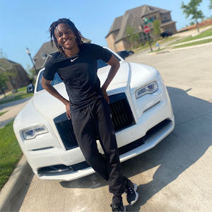 Meet your Posher, Davon